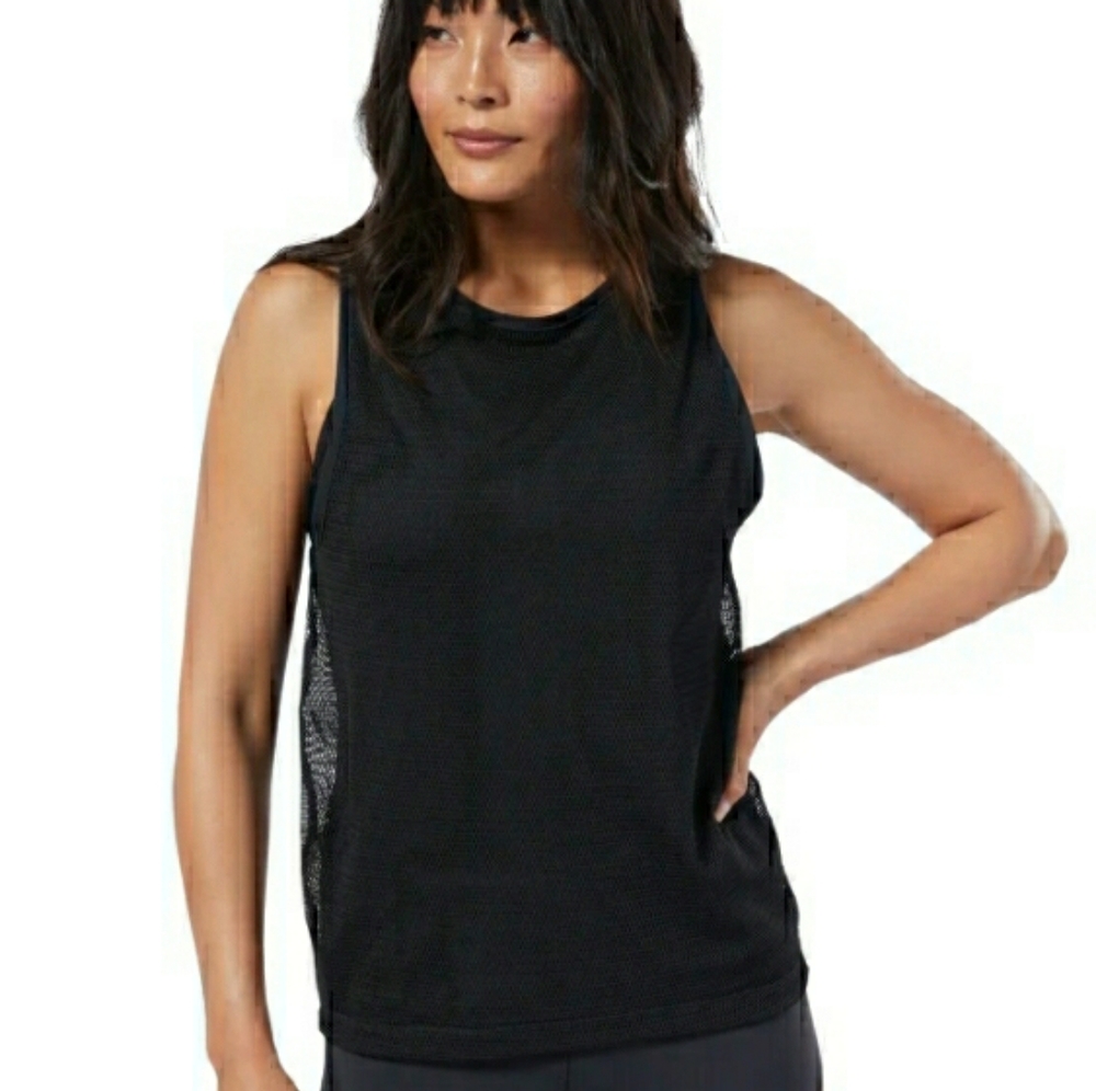 Sports tank top
